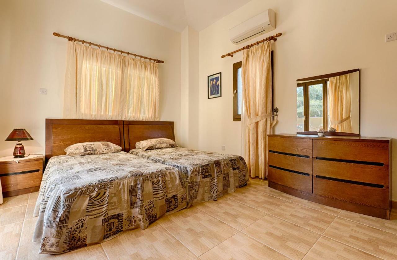 Villa Tsikkos Tria Polis Ngoại thất bức ảnh